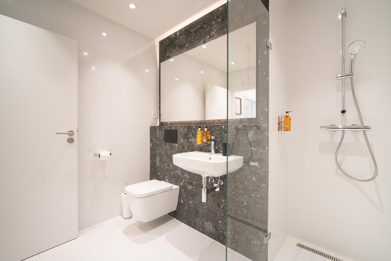 City Relax Apartments With Free Parking, 10 Mins Walk To City Centre Brünn Exterior foto