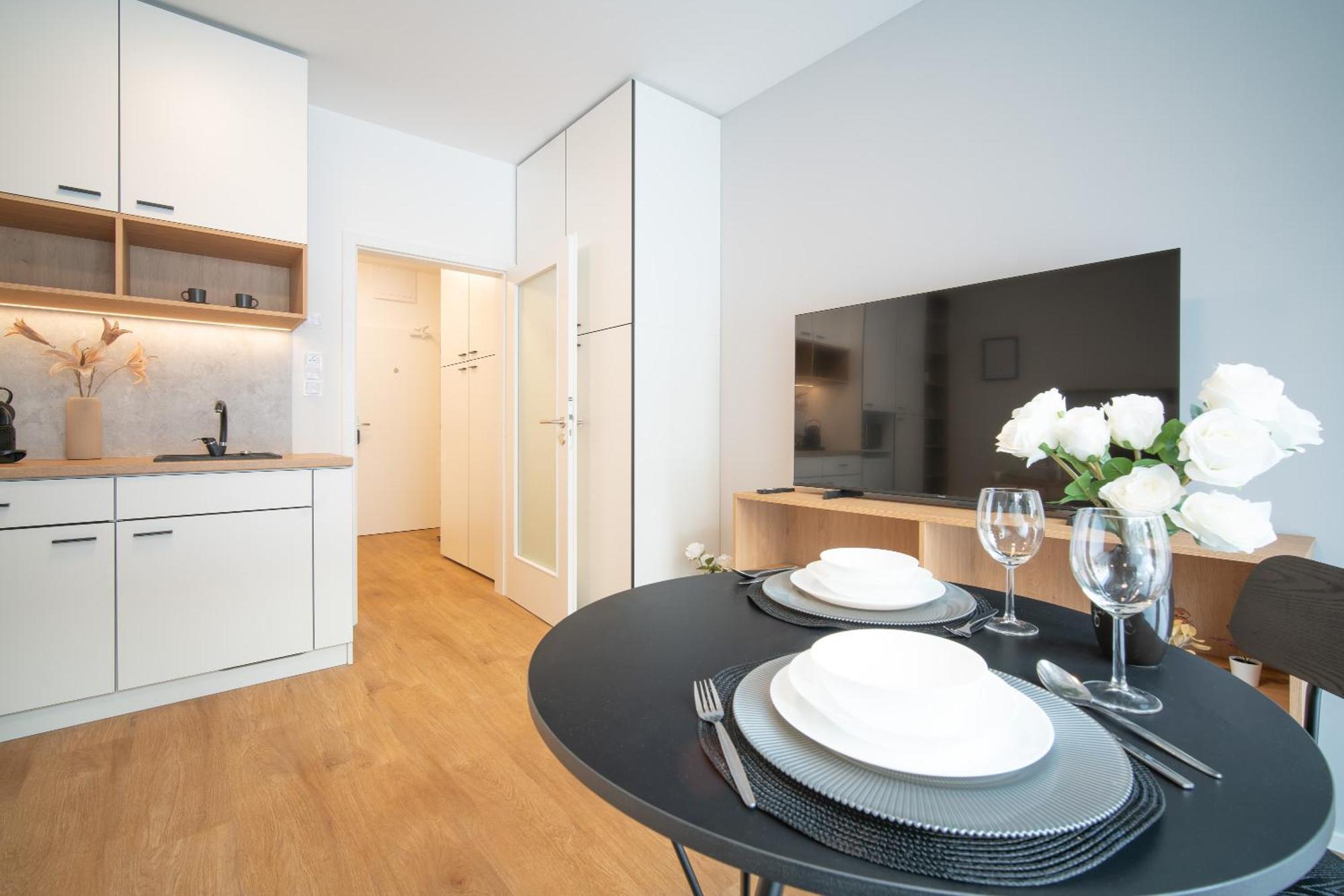 City Relax Apartments With Free Parking, 10 Mins Walk To City Centre Brünn Exterior foto
